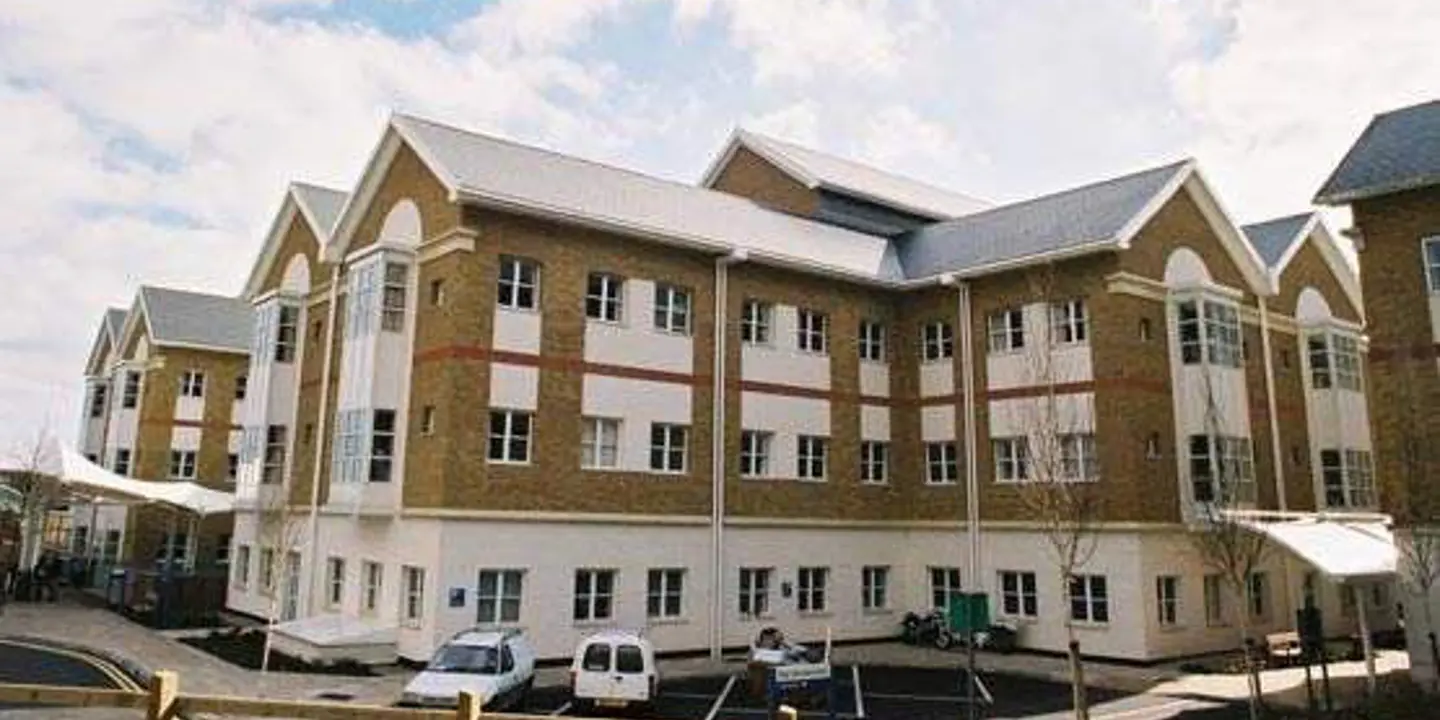 Barnet MRI